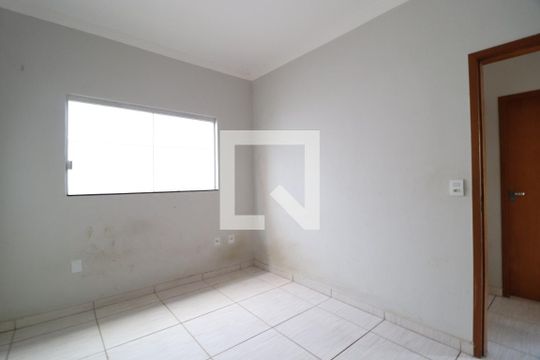 Quarto 1 de casa para alugar com 2 quartos, 90m² em Shopping Park, Uberlândia