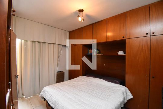 Suíte de apartamento à venda com 3 quartos, 94m² em Centro, Curitiba