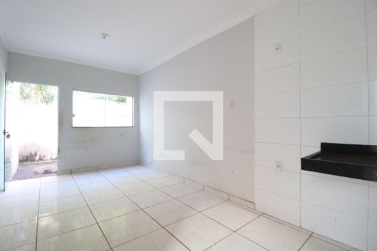 Casa para alugar com 2 quartos, 90m² em Shopping Park, Uberlândia
