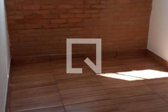 Quarto de casa à venda com 7 quartos, 240m² em Cidade Satélite Íris, Campinas