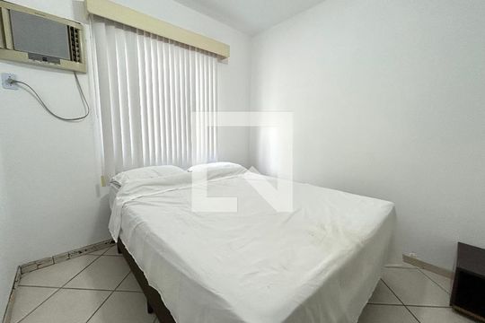 Quarto 1 de apartamento para alugar com 3 quartos, 100m² em Lagoa da Conceição, Florianópolis