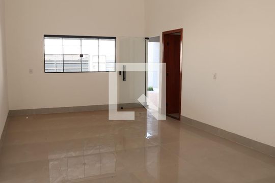 Casa para alugar com 2 quartos, 210m² em Cidade Satélite São Luiz, Aparecida de Goiânia