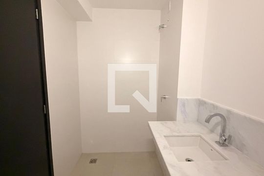 Apartamento para alugar com 1 quarto, 50m² em Setor Bueno, Goiânia