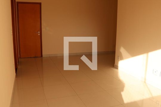 Apartamento à venda com 3 quartos, 90m² em Alto da Glória, Goiânia