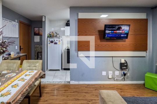 Apartamento à venda com 2 quartos, 47m² em Jardim Iris, São Paulo
