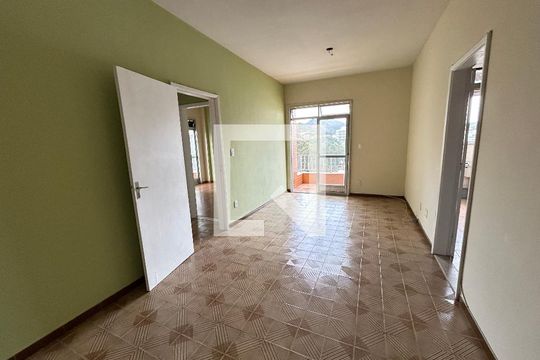 Apartamento à venda com 2 quartos, 89m² em Vila Valqueire, Rio de Janeiro