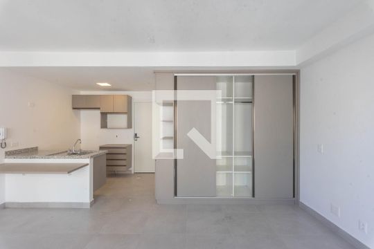 Sala/Quarto de apartamento para alugar com 1 quarto, 42m² em Botafogo, Campinas