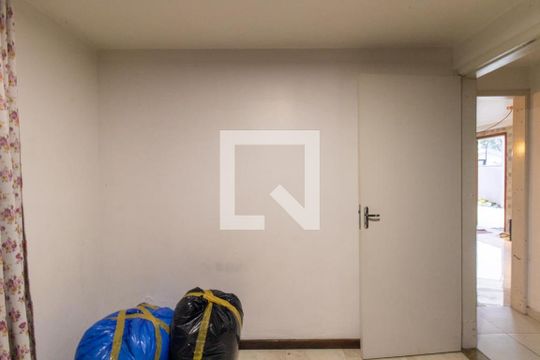 Quarto 1 de casa à venda com 4 quartos, 190m² em Cajuru, Curitiba