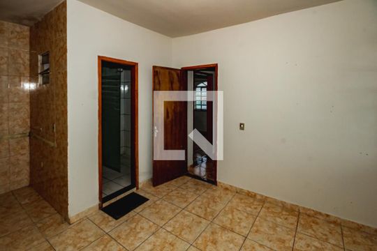 Suíte  de casa à venda com 2 quartos, 350m² em Jardim Felicidade, Belo Horizonte