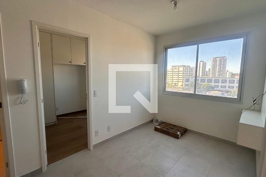 Kitnet/Studio à venda com 2 quartos, 34m² em Santo Amaro, São Paulo