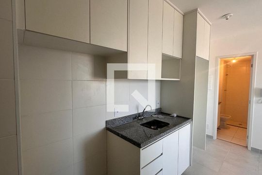 Kitnet/Studio à venda com 2 quartos, 34m² em Santo Amaro, São Paulo