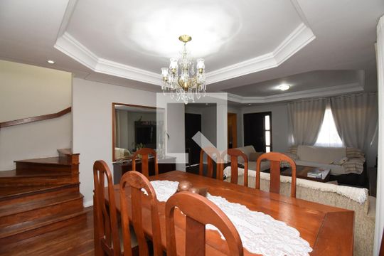 Sala de casa para alugar com 5 quartos, 443m² em Cristo Rei, Curitiba