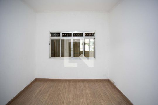 Sala de casa à venda com 4 quartos, 100m² em Centro, Diadema