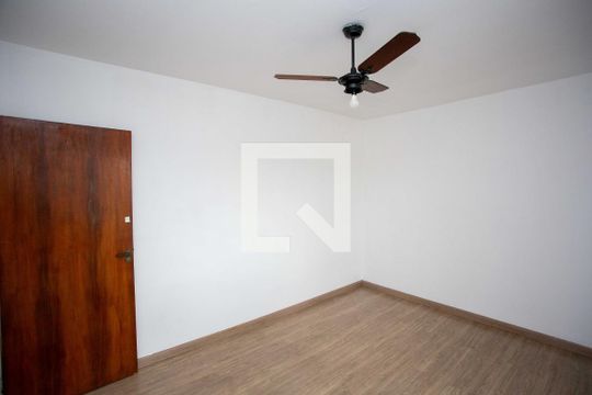 Quarto 1 de casa à venda com 4 quartos, 100m² em Centro, Diadema