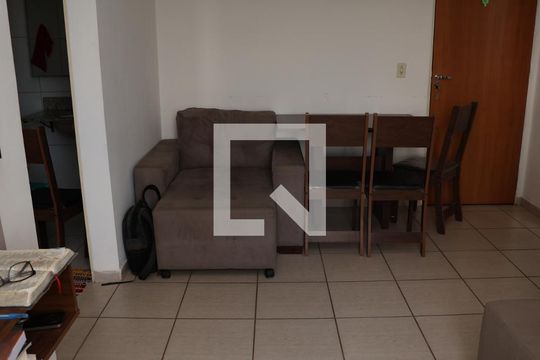 Apartamento à venda com 2 quartos, 58m² em Setor Goiânia 2, Goiânia