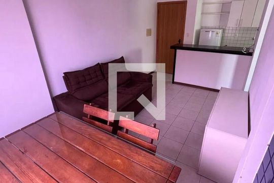 Sala/cozinha de apartamento para alugar com 1 quarto, 50m² em Pituba, Salvador