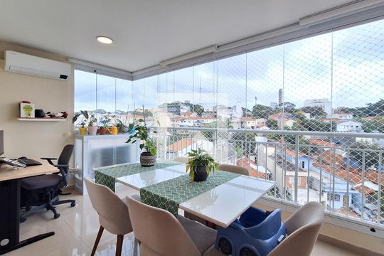 Varanda  de apartamento para alugar com 2 quartos, 62m² em Vila Ipojuca, São Paulo