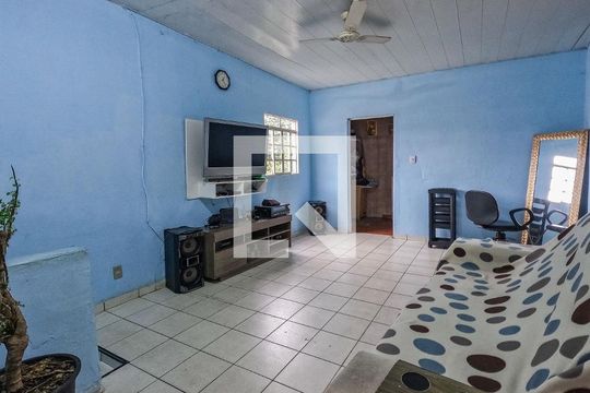 Casa à venda com 8 quartos, 960m² em Vila Bonilha, São Paulo
