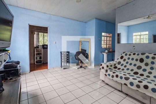 Casa à venda com 8 quartos, 960m² em Vila Bonilha, São Paulo