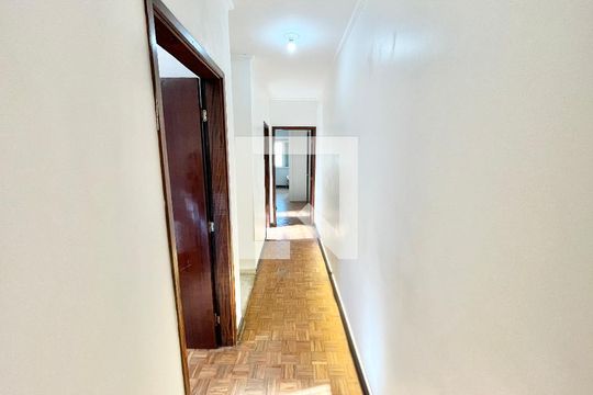 Corredor de casa à venda com 4 quartos, 185m² em Santana, São Paulo