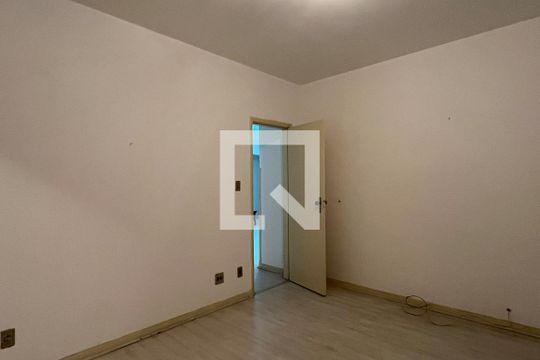 Suíte de apartamento para alugar com 2 quartos, 135m² em Boqueirão, Santos