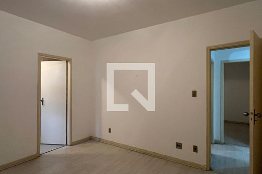 Suíte de apartamento para alugar com 2 quartos, 135m² em Boqueirão, Santos