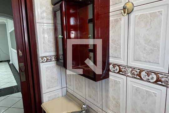 Lavabo de casa para alugar com 2 quartos, 110m² em Parque Oratório, Santo André