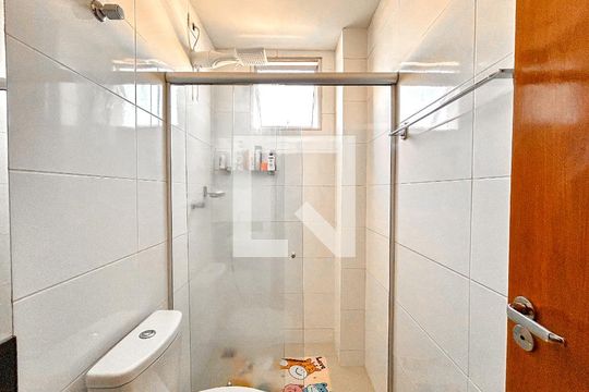 Apartamento à venda com 2 quartos, 105m² em Pedra Azul, Contagem