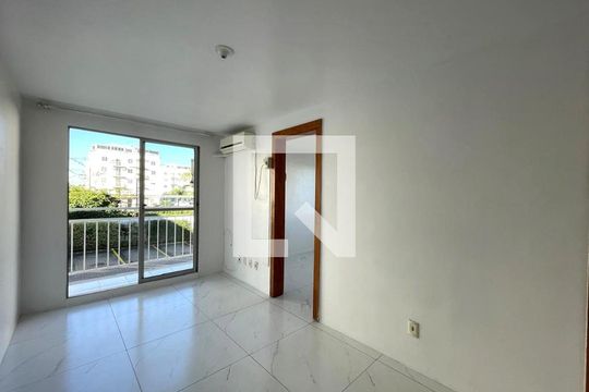 Apartamento para alugar com 2 quartos, 50m² em Santos Dumont, São Leopoldo