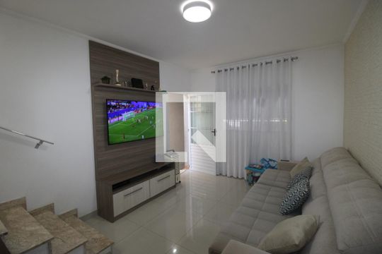 Casa à venda com 3 quartos, 98m² em Vila Jacuí, São Paulo