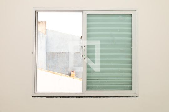 Quarto 1 de casa de condomínio para alugar com 2 quartos, 70m² em Jardim Lucinda, São Paulo