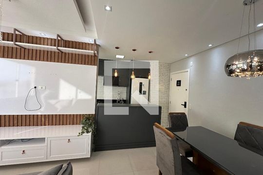 Sala de apartamento à venda com 2 quartos, 51m² em Centro, Barueri