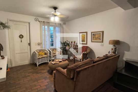 Sala de casa de condomínio à venda com 3 quartos, 151m² em Recreio dos Bandeirantes, Rio de Janeiro