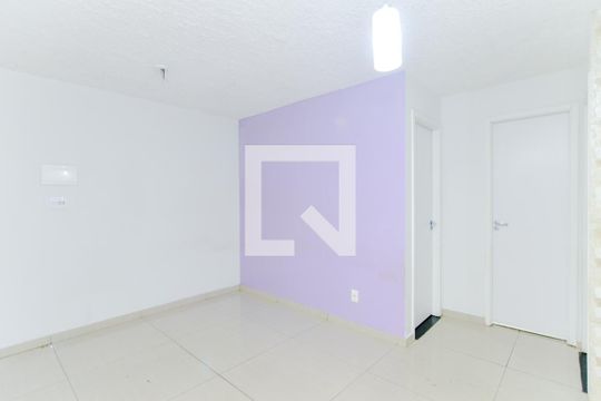 Sala de apartamento para alugar com 2 quartos, 45m² em Jardim Ansalca, Guarulhos
