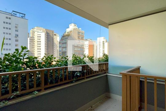 Varanda de kitnet/studio à venda com 1 quarto, 31m² em Jardim Paulista, São Paulo