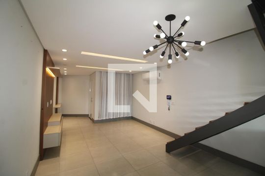 Sala / Cozinha de casa à venda com 2 quartos, 120m² em Parque Sao Domingos, São Paulo