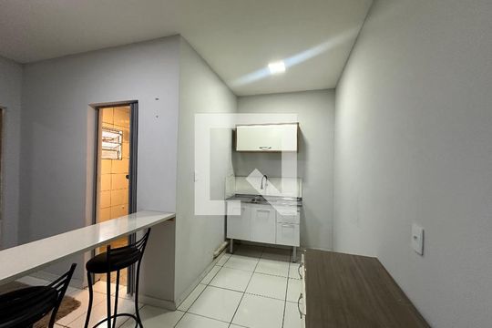 Sala/Cozinha de casa para alugar com 1 quarto, 38m² em Parque Viana, Barueri