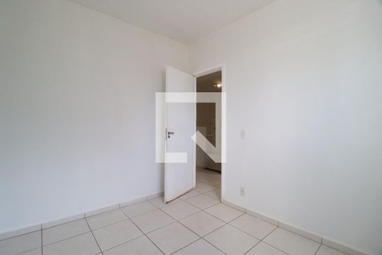 Quarto 1 de apartamento para alugar com 2 quartos, 50m² em Shopping Park, Uberlândia