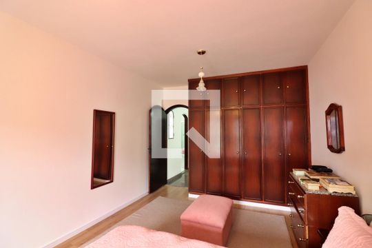 Suíte de casa à venda com 3 quartos, 228m² em Parque Terra Nova Ii, São Bernardo do Campo