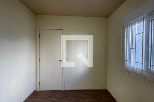 Apartamento à venda com 3 quartos, 69m² em Industrial, Novo Hamburgo