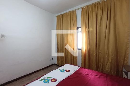 Quarto 1 de casa para alugar com 3 quartos, 95m² em Andrade Araujo, Belford Roxo