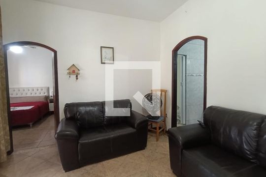 Sala de casa para alugar com 3 quartos, 95m² em Andrade Araujo, Belford Roxo