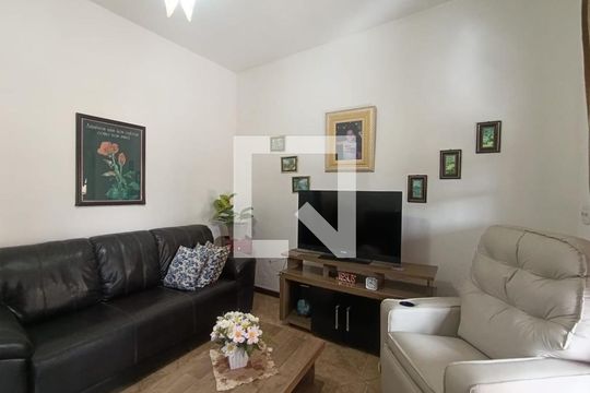 Sala de casa para alugar com 3 quartos, 95m² em Andrade Araujo, Belford Roxo