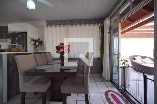 Sala de Jantar de casa para alugar com 2 quartos, 130m² em Balneario, Florianópolis