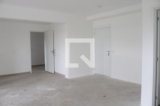 Sala de apartamento à venda com 3 quartos, 136m² em Água Branca, São Paulo
