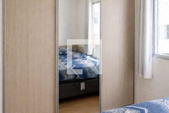 Quarto 2 de apartamento para alugar com 1 quarto, 49m² em Mário Quintana, Porto Alegre