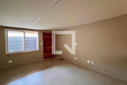 Casa à venda com 2 quartos, 82m² em Liberdade, Belo Horizonte