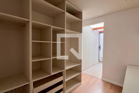 Casa à venda com 2 quartos, 82m² em Liberdade, Belo Horizonte