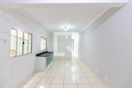 Sala de casa para alugar com 3 quartos, 75m² em Ayrosa, Osasco
