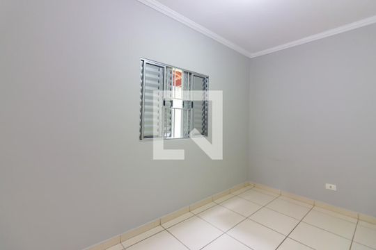 Quarto 2 de casa para alugar com 3 quartos, 75m² em Ayrosa, Osasco
